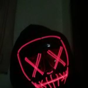 Meet your Posher, Travis